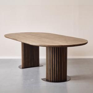 Matteo - Table à lattes table de menuiserie artisanale avec sommier à lattes en chêne massif fumé 240x120x77 cm